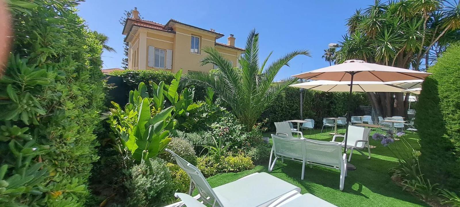 Residence Carlton - Renovee Avec Piscine Beaulieu-sur-Mer Exterior foto